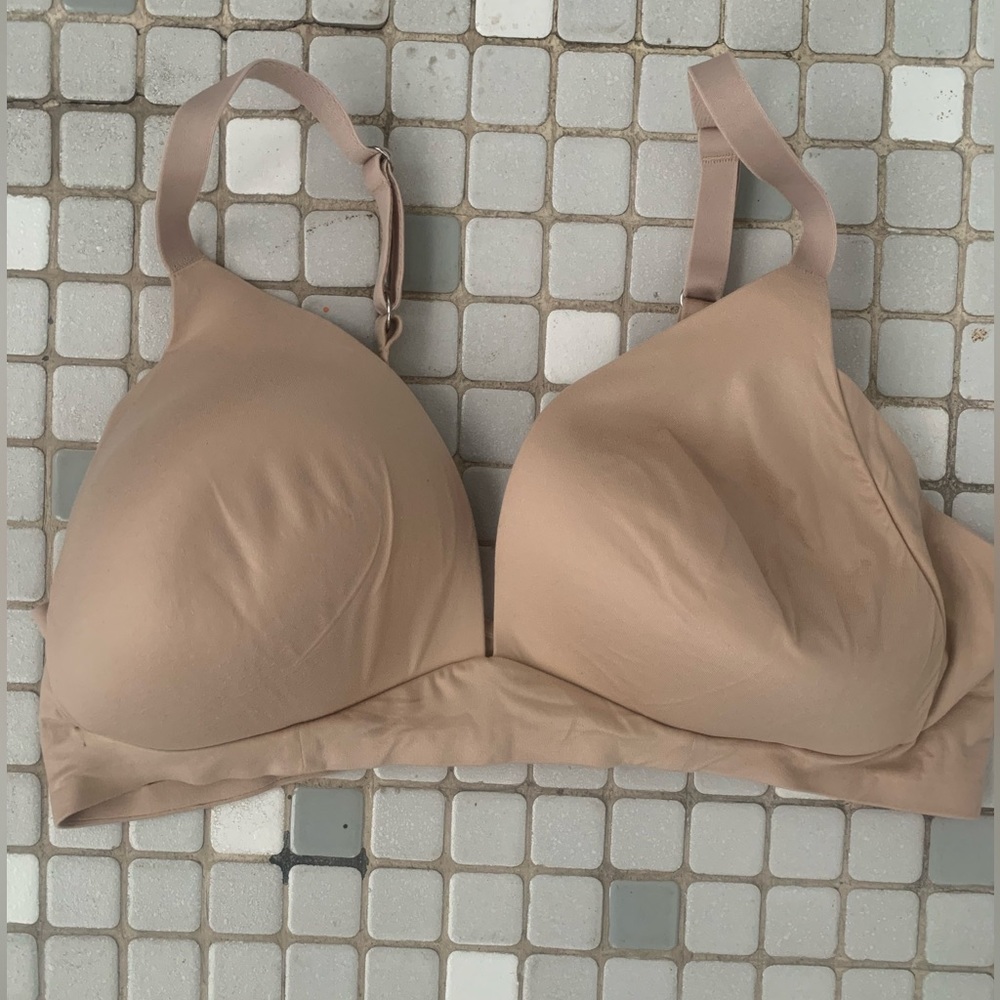 Aerie Wireless Bra - Picture 1 of 3